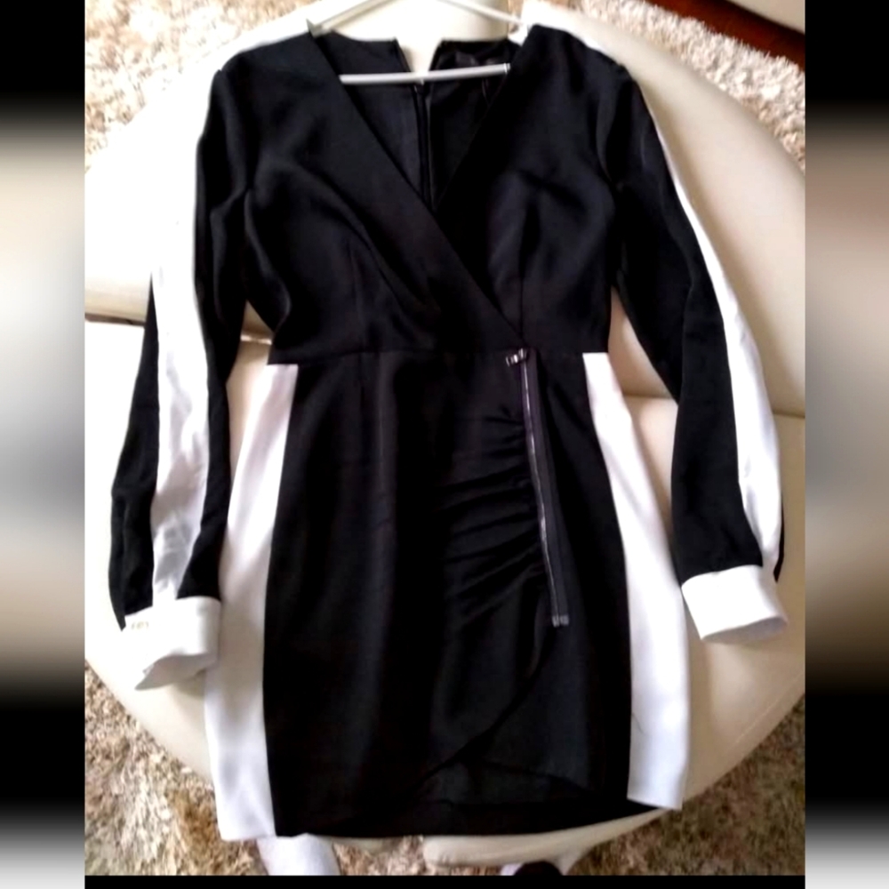 💥 NEW BCBG DRESS